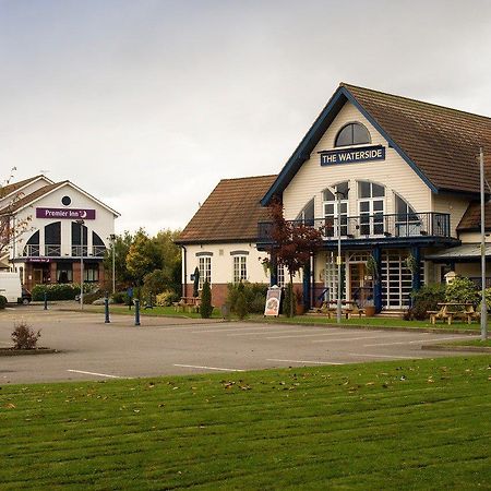 Premier Inn Warrington Centre Bagian luar foto